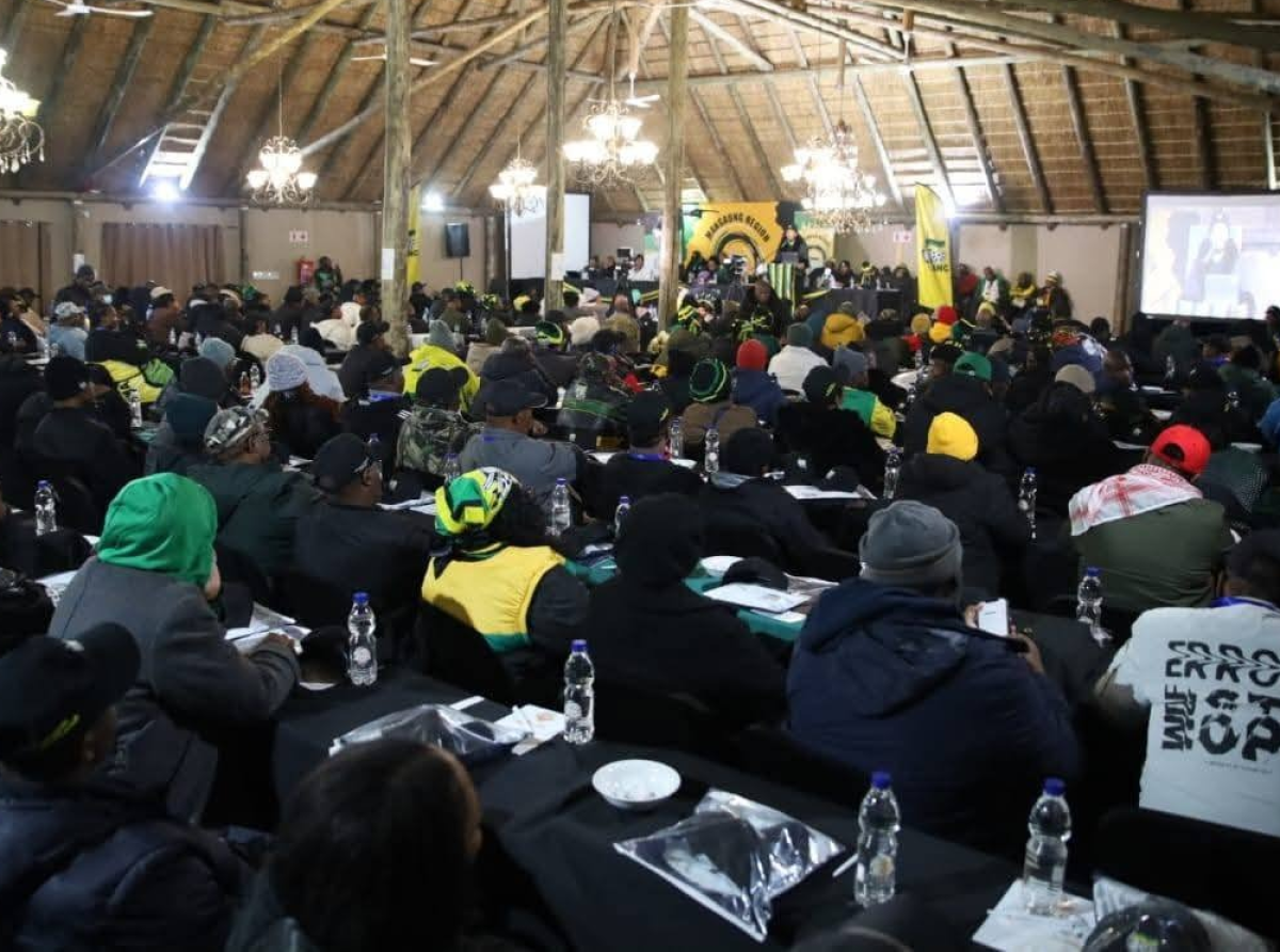 A Dying Horse or a Movement in Renewal? The ANC Dilemma in Mangaung 